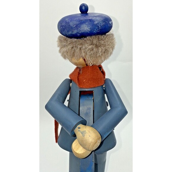 Vintage Heirloom Collection ZIMS Ice Skating Nutcracker (Approx. 14" Tall) 1999 - Picture 12 of 16